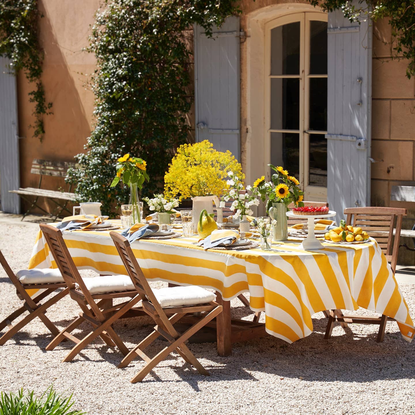 St.Tropez Stripe Tablecloth Collection