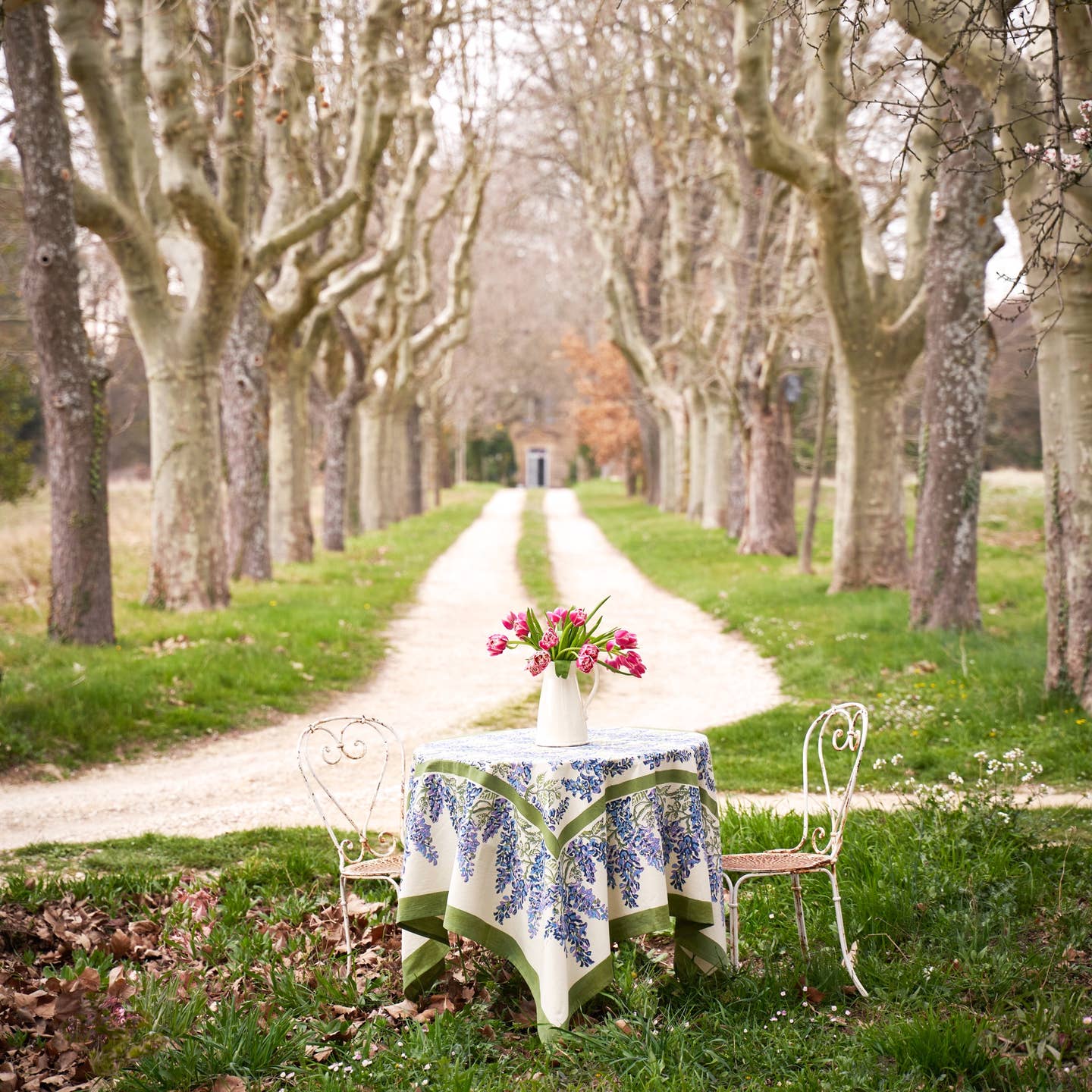 Wisteria Blue & Green Tablecloth