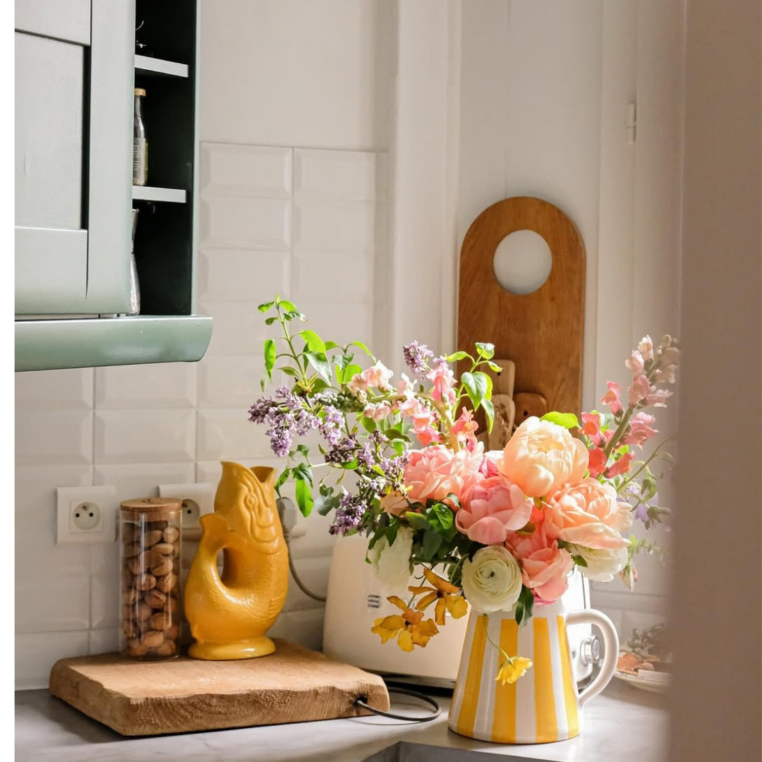 Yellow Original Gluggle Carafe